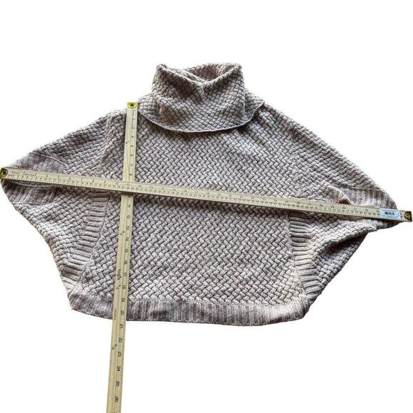 St. John’s Bay Cowl Neck Knit Grey Beige Pullover Acrylic Sweater Women's Small - Picture 3 of 9